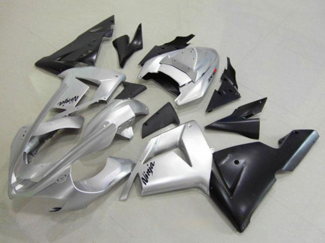 2004-2005 Kawasaki ZX10R Motorcycle Fairing - Silver Black Ninja UK Manufacturers