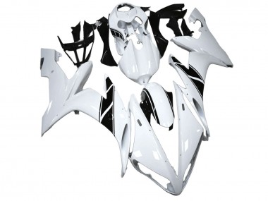 2004-2006 Yamaha YZF R1 Motorcycle Fairing - White Black UK Manufacturers