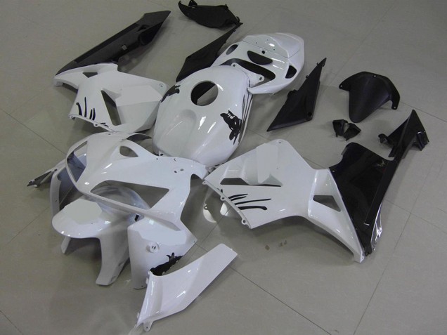 2005-2006 Honda CBR600RR Motorcycle Fairing Kits - White Black UK Manufacturers