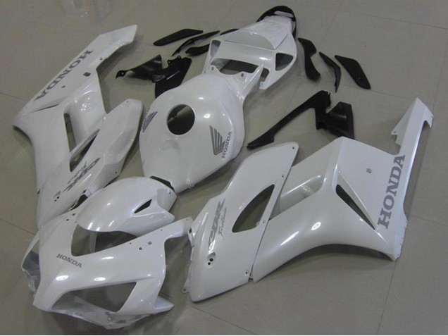 2006-2007 Honda CBR1000RR Motorcycle Fairings - White with Silver Decals UK Manufacturers