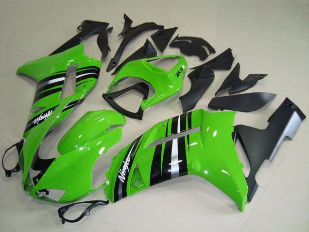 2007-2008 Kawasaki ZX6R Motorcycle Fairings - Green and Silver Stripe UK Manufacturers