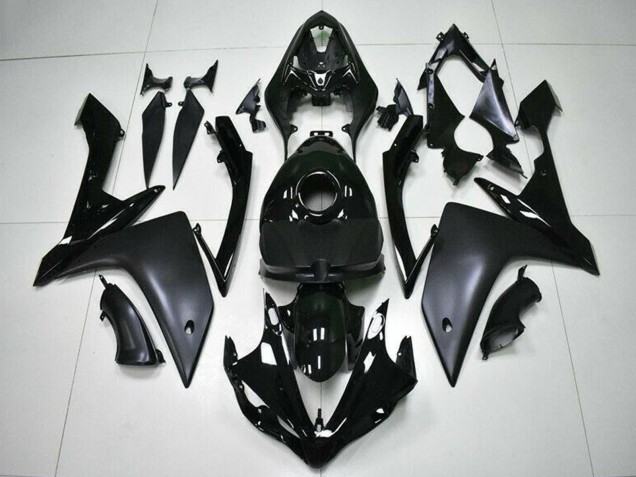 2007-2008 Yamaha YZF R1 Motorcycle Fairings - Glossy Black Matte Black UK Manufacturers