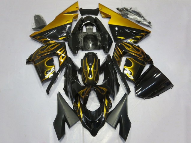 2004-2005 Kawasaki ZX10R Motorcycle Fairings - Glossy Black Gold Flame UK Manufacturers
