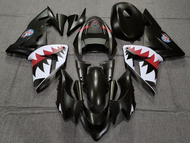 2004-2005 Kawasaki ZX10R Motorcycle Fairings - Matte Black Betty Bomber UK Manufacturers