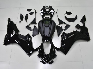 2020-2023 Honda CBR1000RR-R Motorcycle Fairings - Glossy Black Matte Black UK Manufacturers