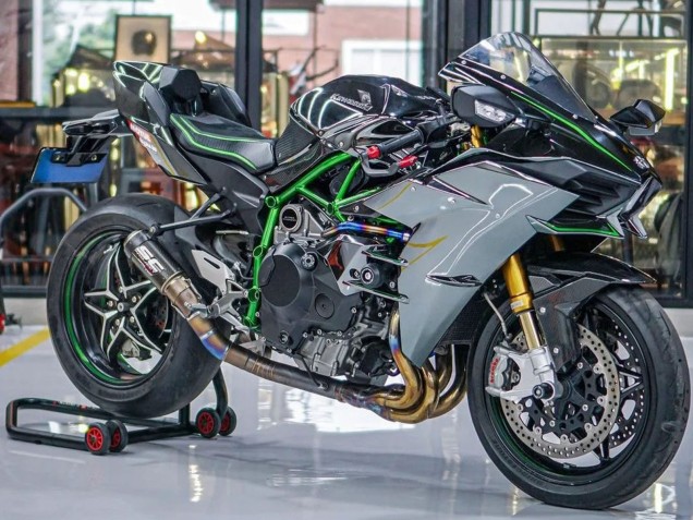 2015-2022 Kawasaki Ninja H2 Motorcycle Fairings - Grey UK Manufacturers