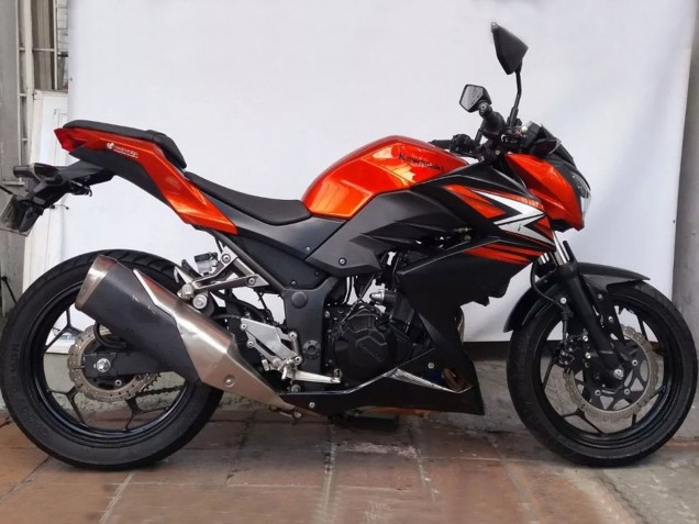 2015-2016 Kawasaki Z250/Z300 Motorcycle Fairings - Orange Red Matte Black UK Manufacturers
