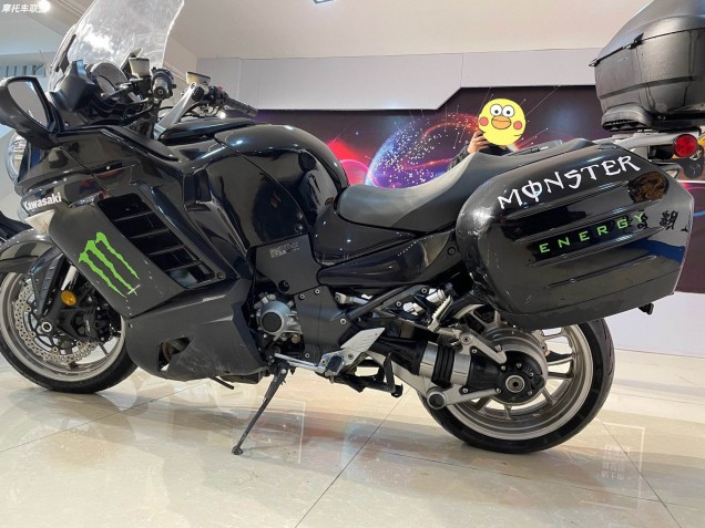 2007-2009 Kawasaki GTR1400/ZG1400 Motorcycle Fairings - Black Monster UK Manufacturers