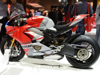 2018-2019 Ducati Panigale V4 V4S Motorcycle Fairings - White Silver Red Glossy Black UK Manufacturers