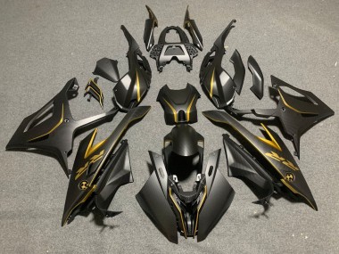 2019-2022 BMW S1000RR Motorcycle Fairings - Black Gold Carbon Fiber UK Manufacturers