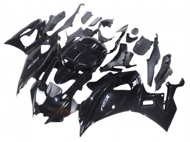 2021-2024 Yamaha YZF R7 Motorcycle Fairings - Glossy Black UK Manufacturers