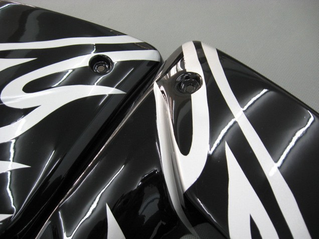2004-2005 Kawasaki ZX10R Motorcycle Fairings - Black White UK Manufacturers