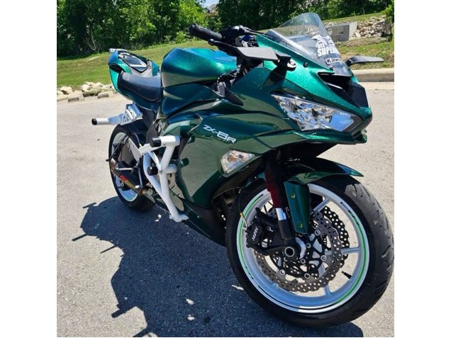 2019-2022 Kawasaki ZX6R Motorcycle Fairings - Dark Green UK Manufacturers