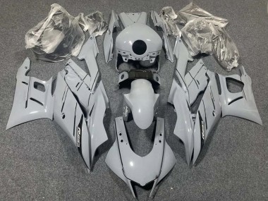 2015-2018 Yamaha YZF R3/R25 Motorcycle Fairings - Nardo Grey Black UK Manufacturers