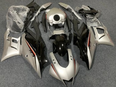 2022-2024 Yamaha YZF R3/R25 Motorcycle Fairings - Light Gold Glossy Black UK Manufacturers