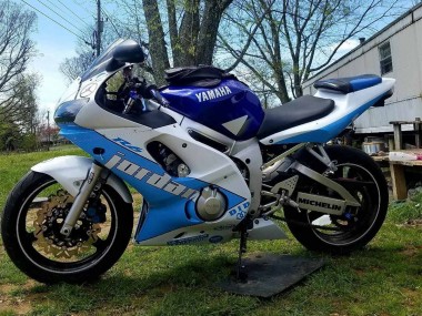 1998-2002 Yamaha YZF 600 R6 Motorcycle Fairings - White Blue Jordan UK Manufacturers