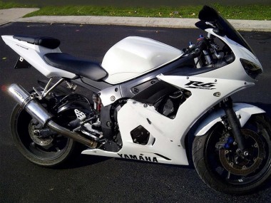 2006-2009 Yamaha YZF R6S Motorcycle Fairings - White Black Decals UK Manufacturers