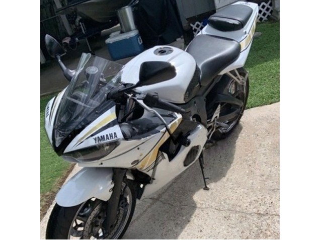 2003-2004 Yamaha YZF R6 Motorcycle Fairings - White Gold UK Manufacturers