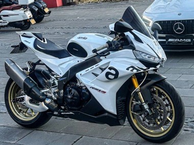 2021-2024 Aprilia RSV4 1100 Motorcycle Fairings - White Black UK Manufacturers