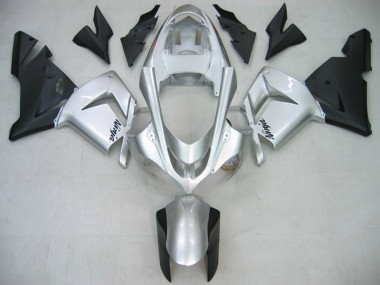 2004-2005 Kawasaki ZX10R Motorcycle Fairings - Glossy Silver Matte Black UK Manufacturers