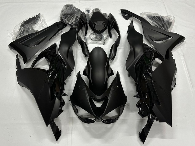 2023-2025 Kawasaki ZX6R Motorcycle Fairings - Matte Black UK Manufacturers