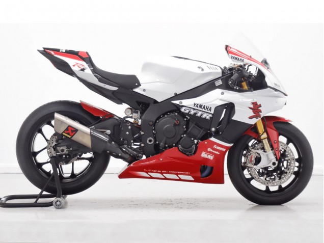 2015-2019 Yamaha YZF 1000 R1 Motorcycle Fairing - White Red Black GYTR UK Manufacturers