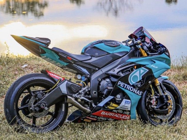 2008-2016 Yamaha YZF R6 Motorcycle Fairings - Light Green White Black Petronas UK Manufacturers