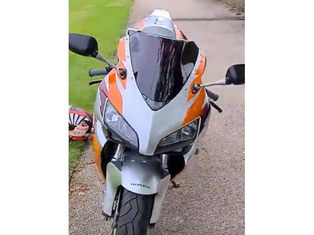 2006-2007 Honda CBR1000RR Motorcycle Fairings - Silver Orange UK Manufacturers